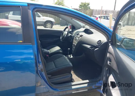 2009 Toyota Yaris from USA, damaged, VIN JTDBT903394052033